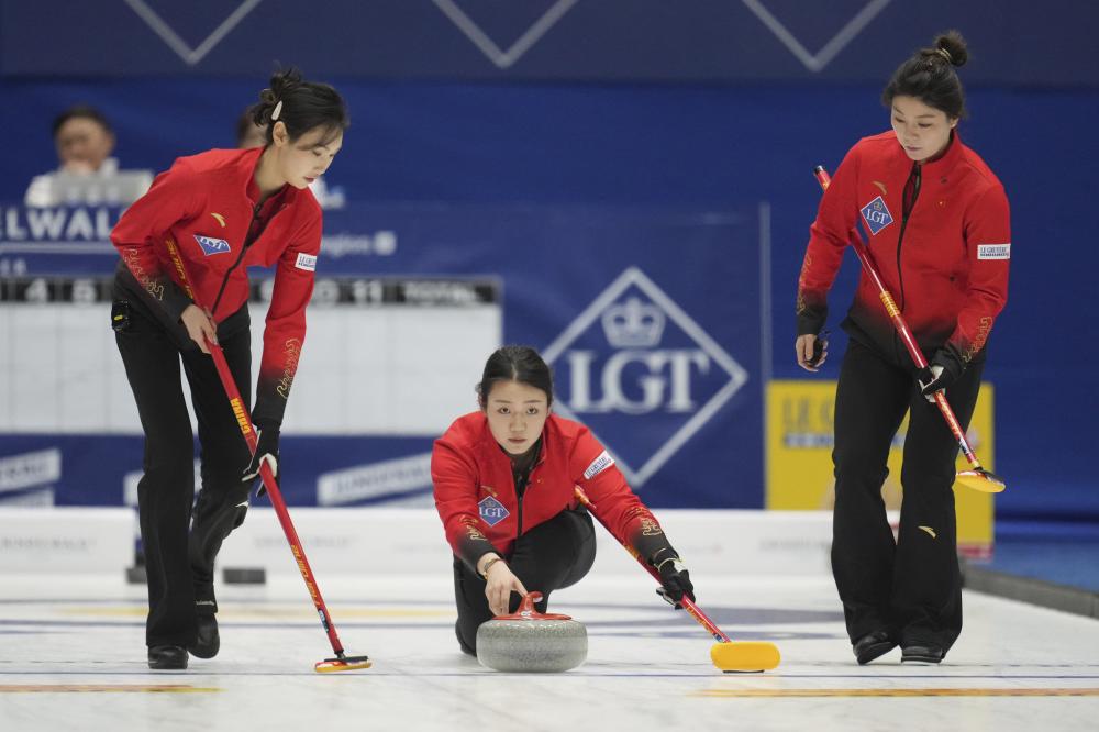 雙方的攻勢 雙方的攻勢